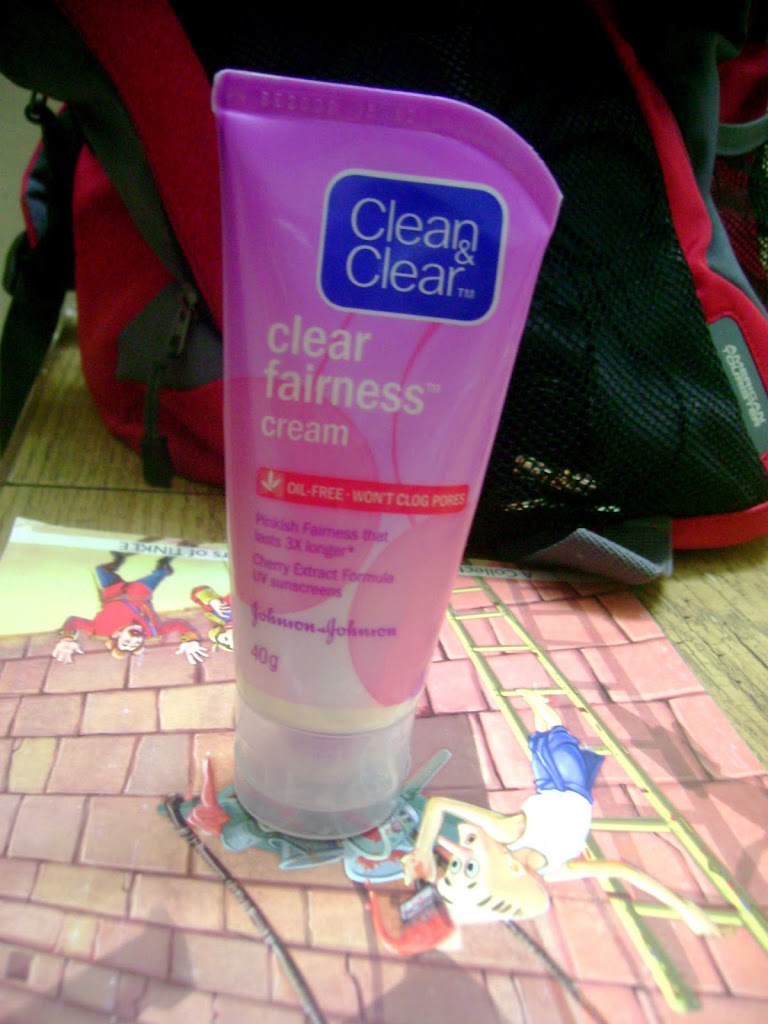 clean and clear fairness moisturizer spf 15 review