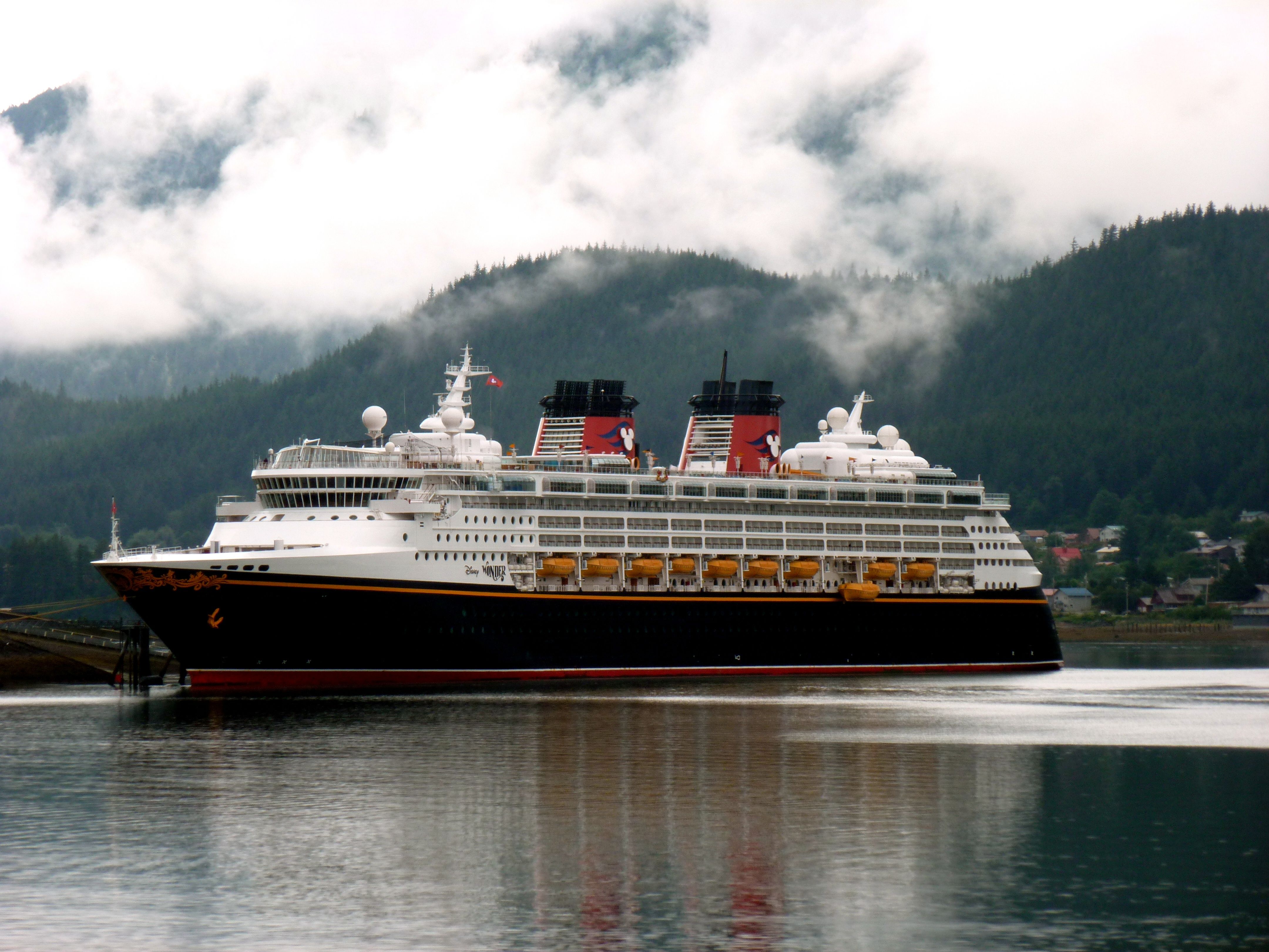 disney cruise from vancouver to alaska reviews