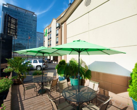 holiday inn hotel suites chicago downtown reviews